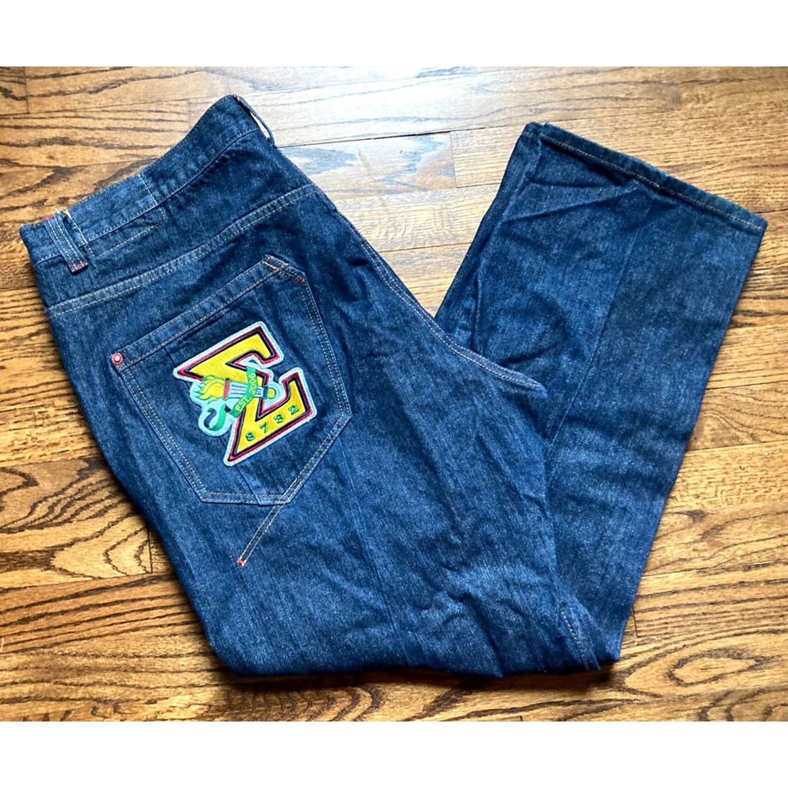 Vintage VINTAGE Eight 732 Jeans Men 44x34 Denim Patch Embroidered Wide-Leg Skater Y2K 90s Baggy Workwear City Hipster College JSB Size US 44 / EU 60 - 2 Thumbnail