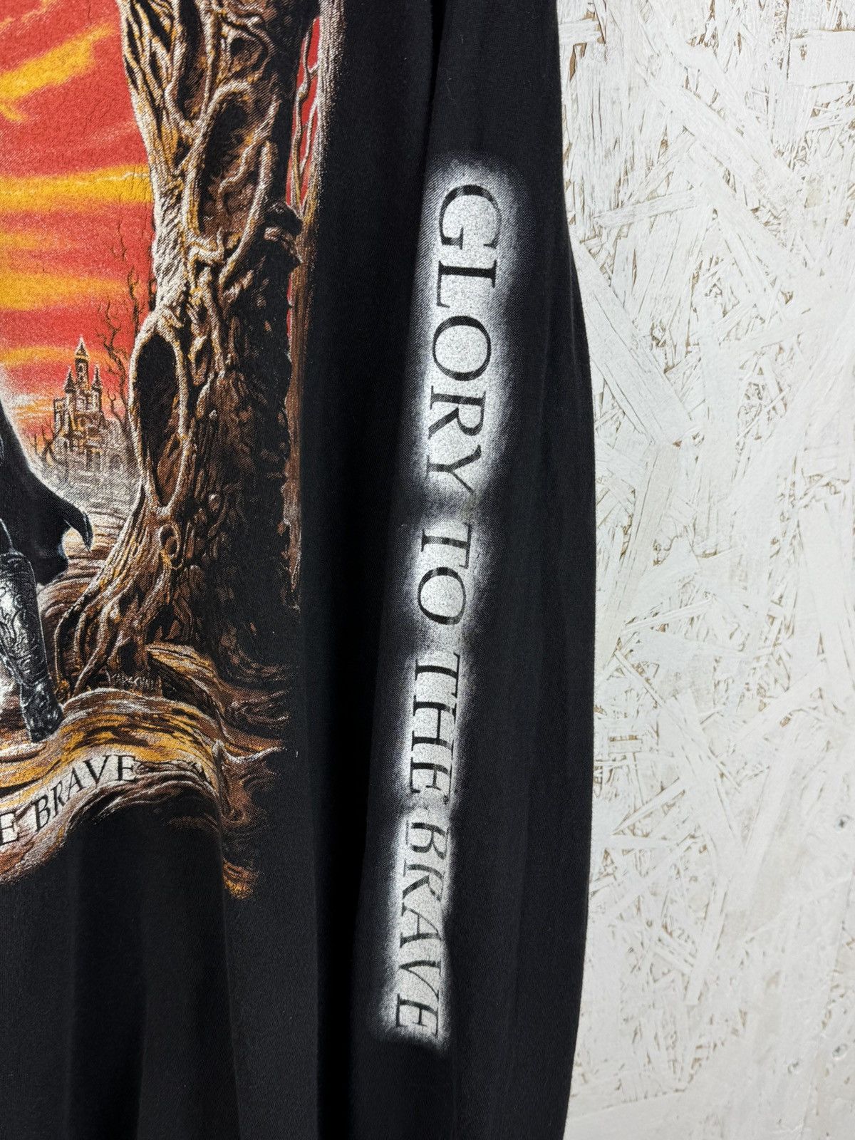 Band Tees 90s Vintage 1997 Hammerfall Glory To The Brave Metal L/S Size US XL / EU 56 / 4 - 4 Thumbnail