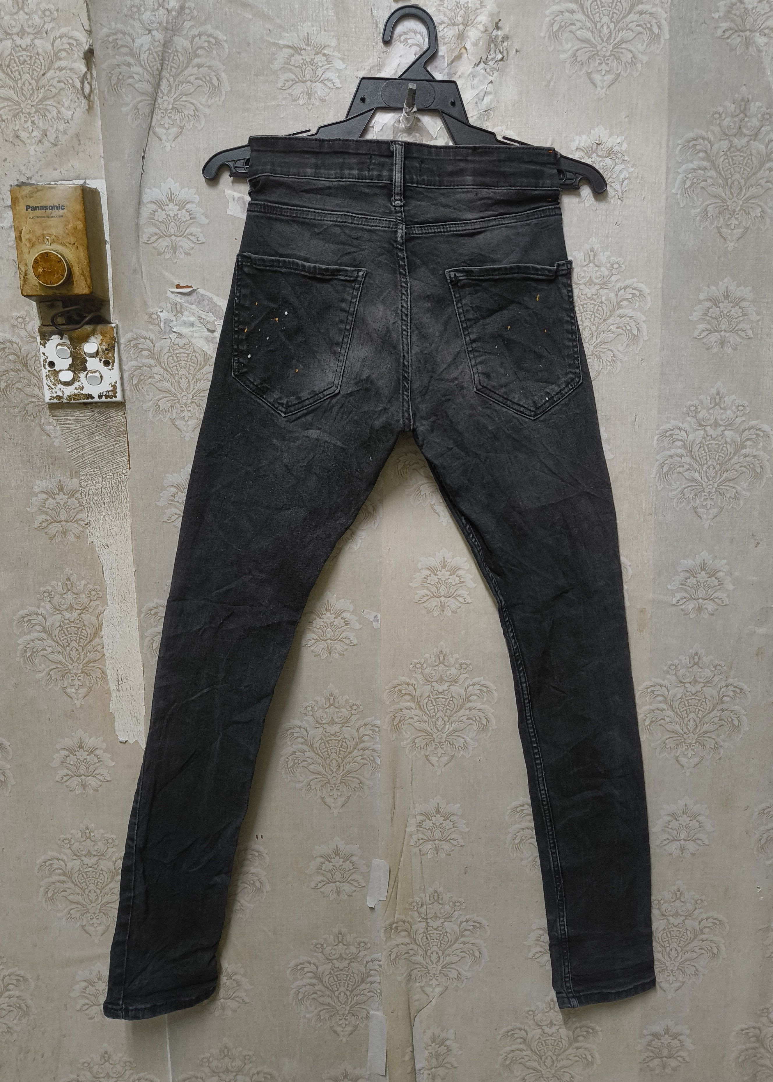 Japanese Brand BLVCK DENIM DISTRESSED ART JEANS SKINNY FIT Size US 30 / EU 46 - 3 Thumbnail
