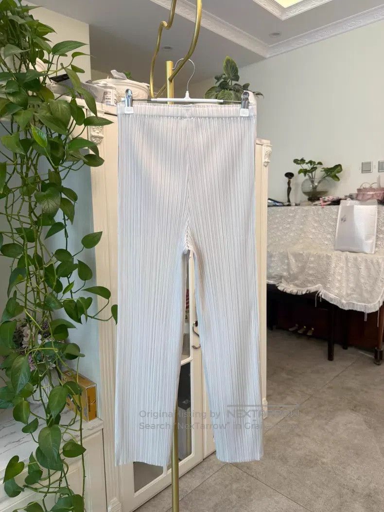 Issey Miyake Issey Miyake Straight Pants Beige Size 26" / US 2 / IT 38 - 3 Thumbnail