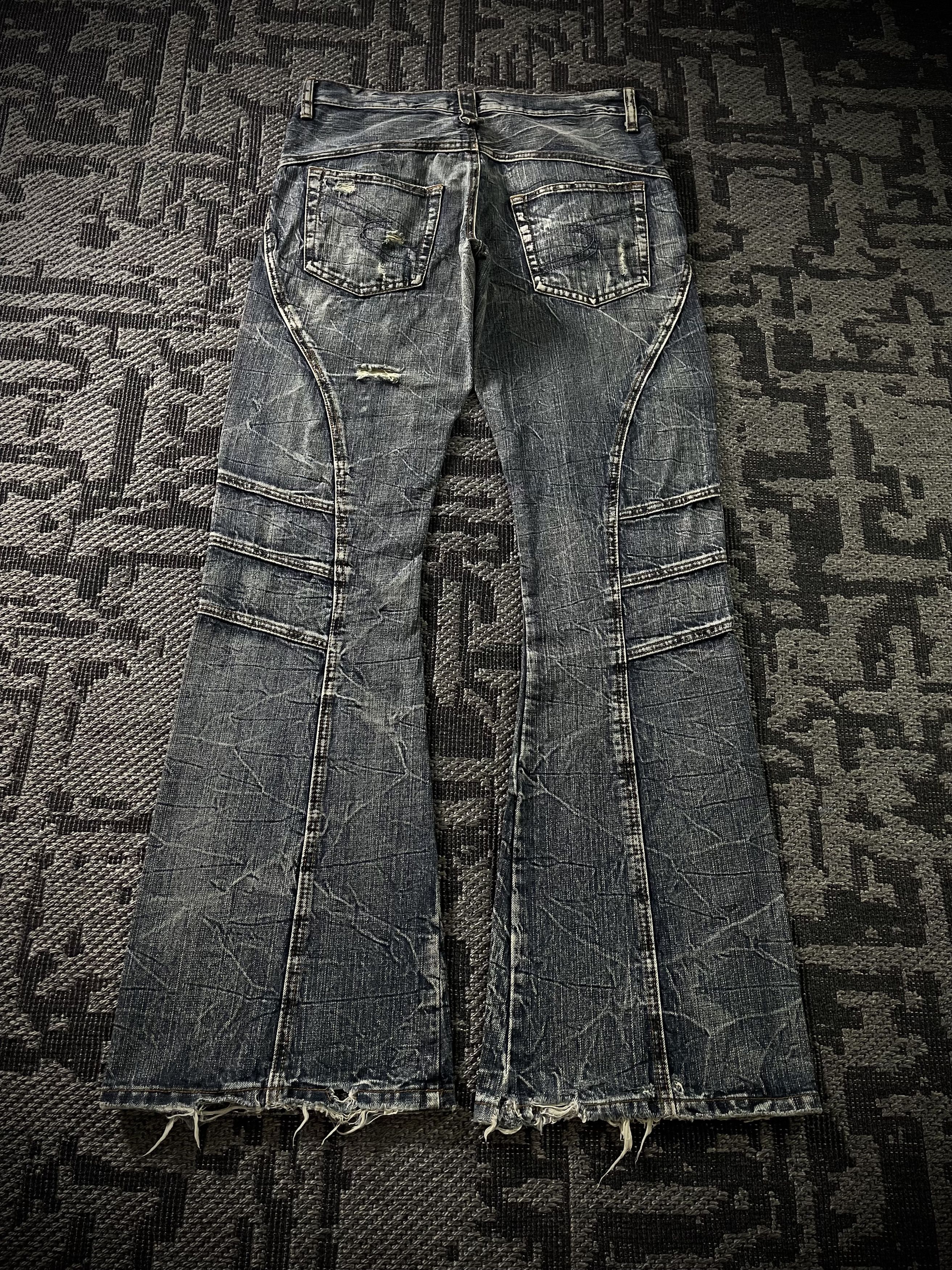 semanticdesign Semantic Design Multi Panel Crinkle Distressed Flared Jeans Size US 33 - 5 Thumbnail