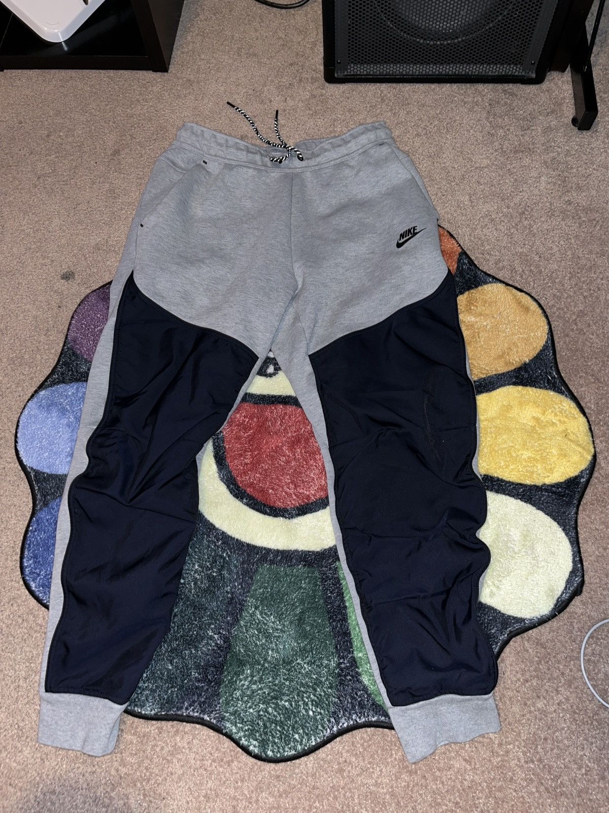 image of Super Nike Winterized OG Tech Fleece in Grey, Men's (Size 30)