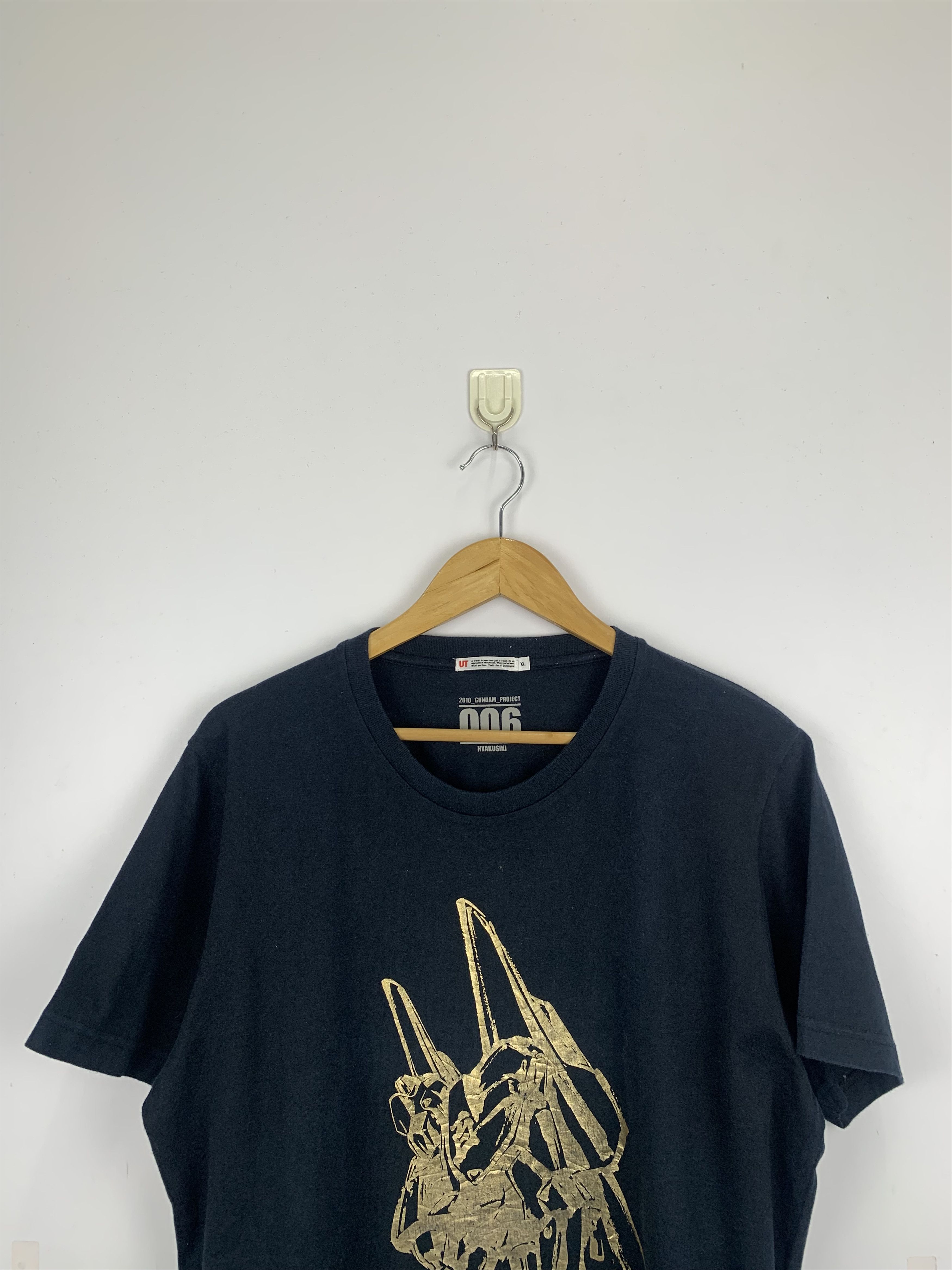 Uniqlo 2010 Gundam Project Tees TA0087 Size US XL / EU 56 / 4 - 2 Thumbnail