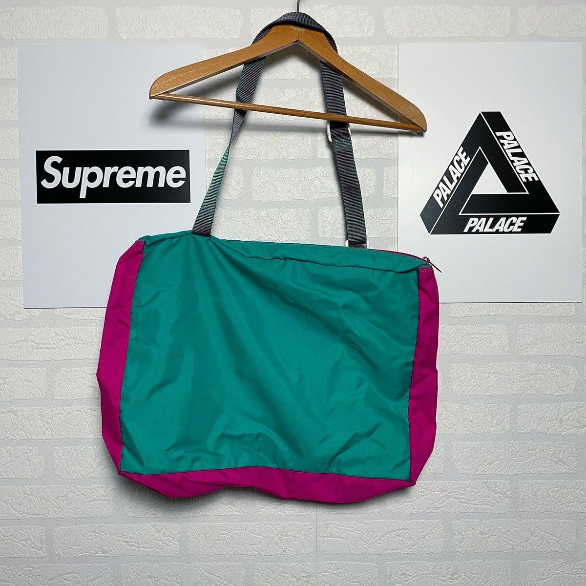 Adidas × Vintage Vintage Adidas Multicolour Patchwork Bag Bagpack Size ONE SIZE - 2 Thumbnail