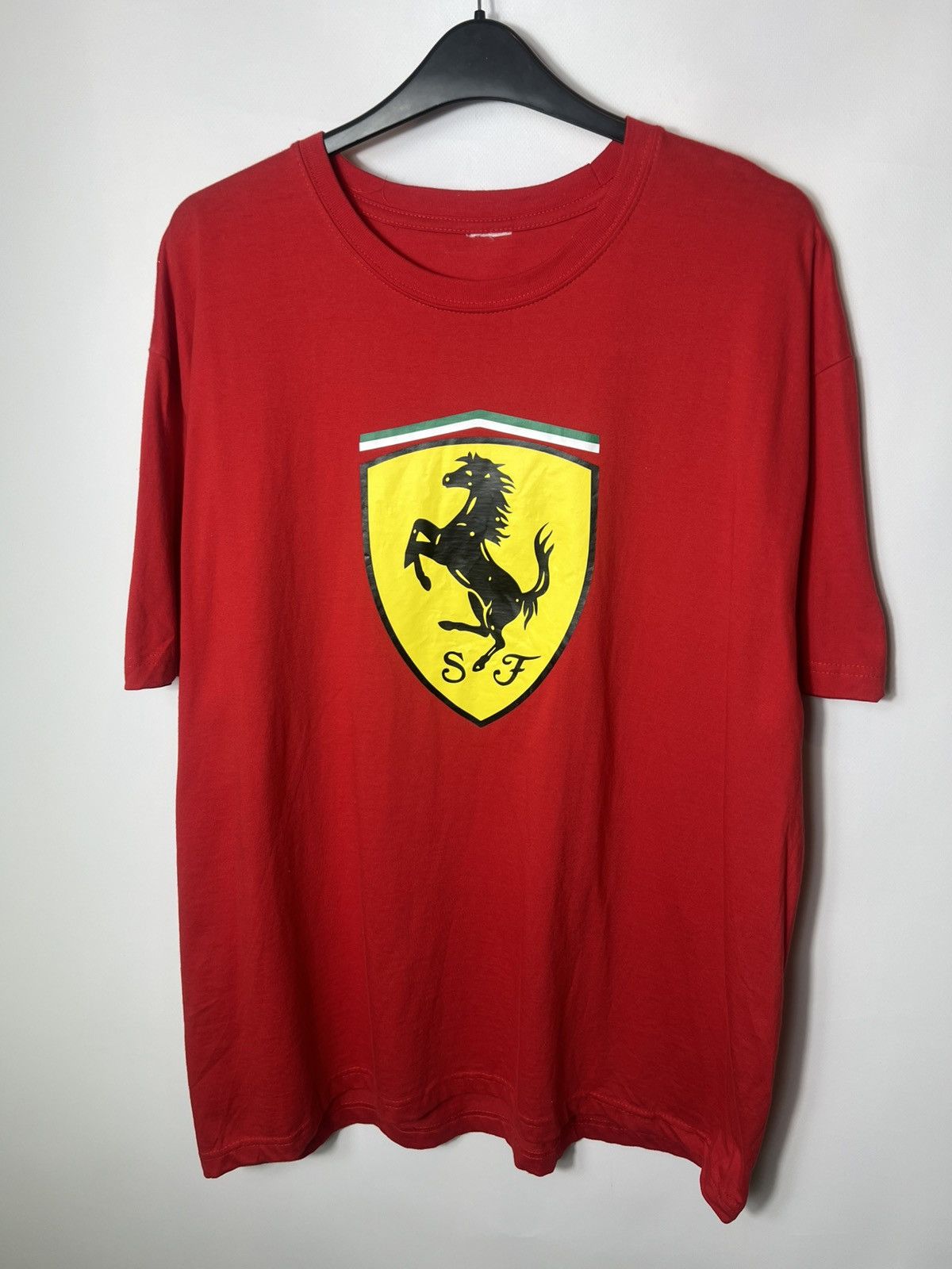 Ferrari Vintage streetwear racing Ferrari Big Logo F1 T-shirt Size US XL / EU 56 / 4 - 1 Thumbnail