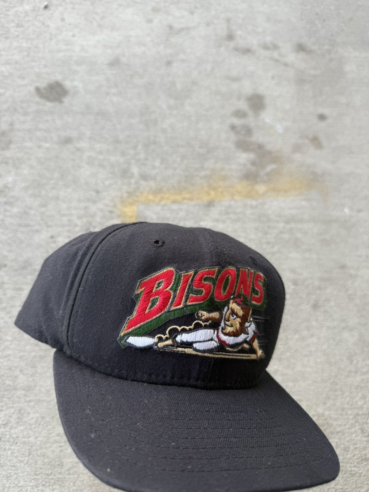 MLB × Supreme Vintage Buffalo Bisons Snapback 90s New Era Rare Size ONE SIZE - 2 Thumbnail