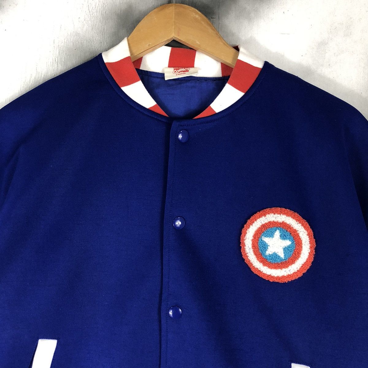 Marvel Comics Captain America Varsity All over Print Marvel Comic Size US L / EU 52-54 / 3 - 5 Thumbnail