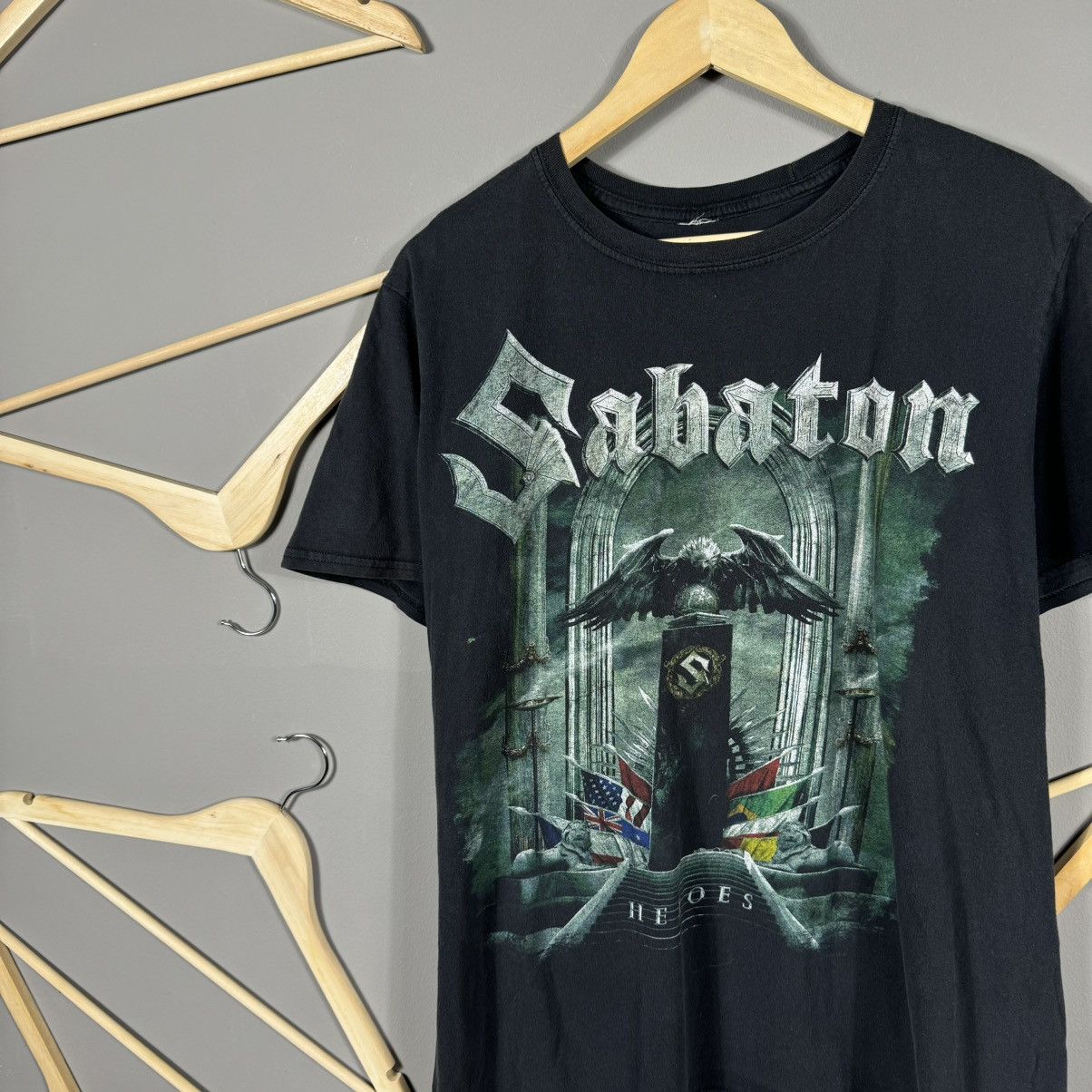 Band Tees × Vintage Sabaton To Hell And Back Heroes T-shirt Size US M / EU 48-50 / 2 - 3 Thumbnail
