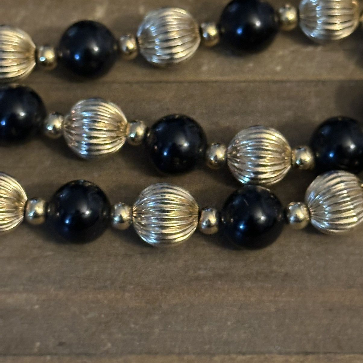 Vintage Vintage gold and black bead necklace Size ONE SIZE - 3 Thumbnail