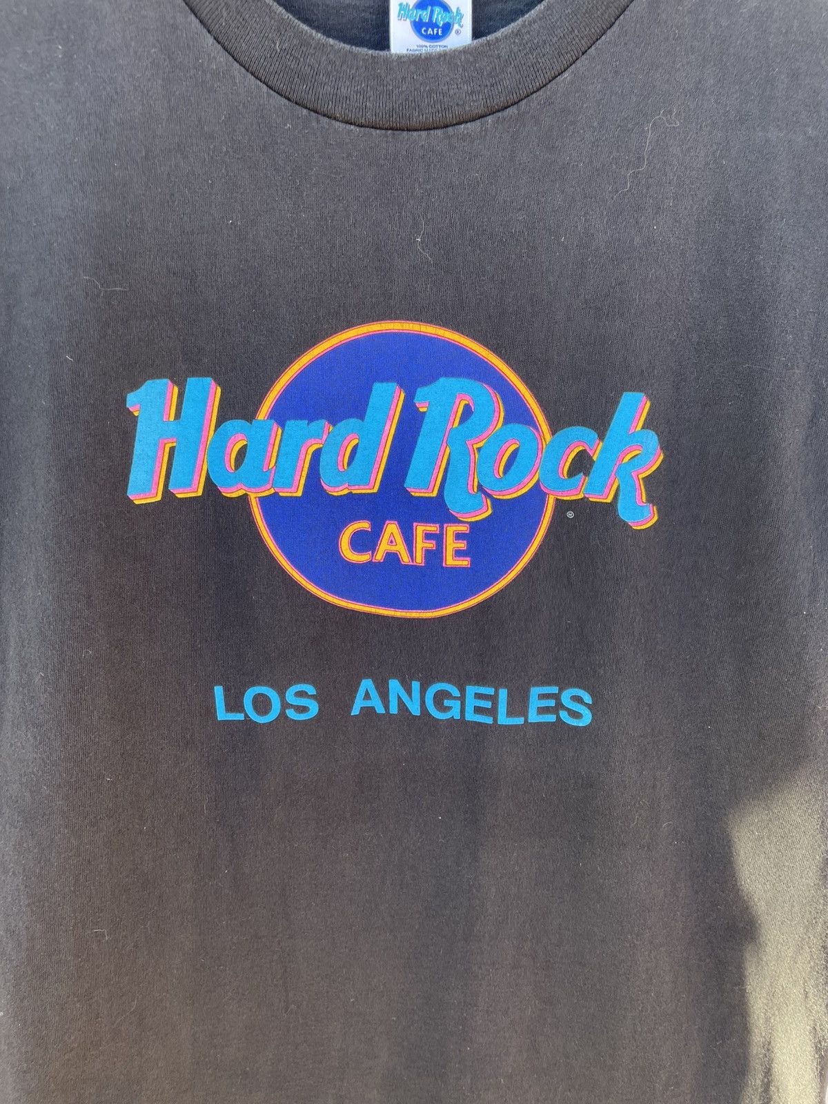 Hard Rock Cafe Vintage 2000s Hard Rock CafeT-Shirt Men's Large 21 X 29.5 Size US L / EU 52-54 / 3 - 2 Thumbnail