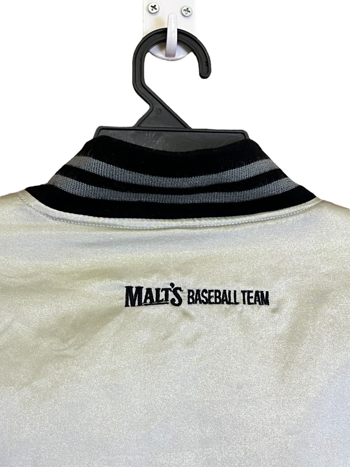 Japanese Brand VINTAGE MALTS BASEBALL TEAM JDM SUNTORY VARSITY JACKET Size US L / EU 52-54 / 3 - 5 Thumbnail