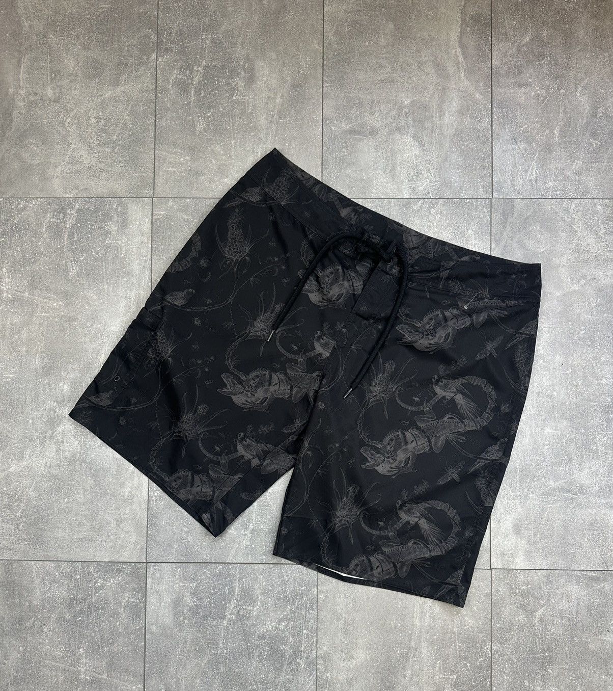 Nike Nike ACG Vintage Outdoor Fish Print Shorts Size US 38 / EU 54 - 3 Thumbnail