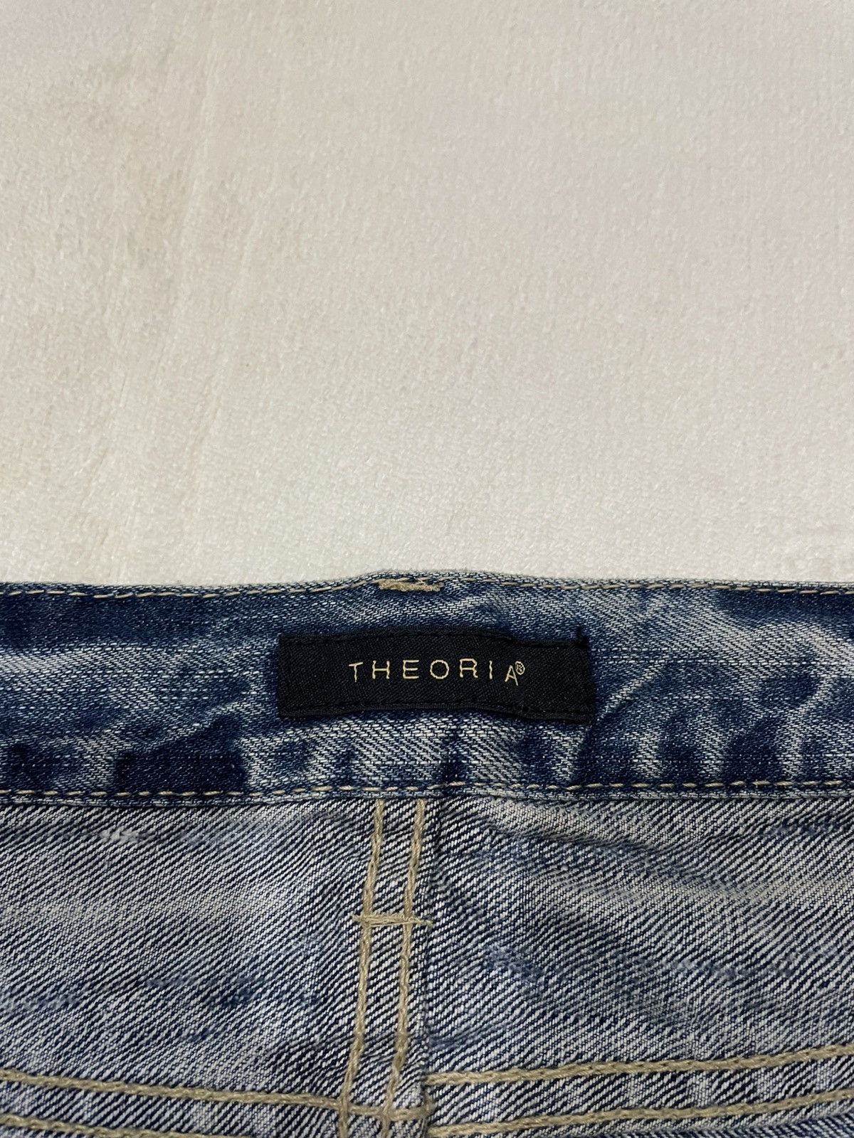 Japanese Brand Vintage Theoria faded distressed straight cut denim jeans Size US 33 - 8 Thumbnail