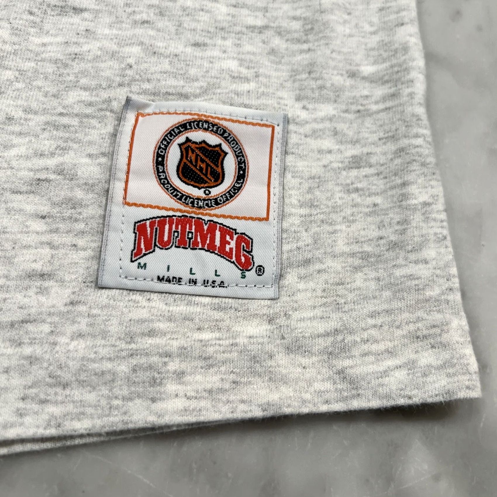 Vintage VINTAGE Mighty Ducks Shirt XL Nutmeg NHL Double Sided Single Stitch USA Mens Size US XL / EU 56 / 4 - 6 Thumbnail