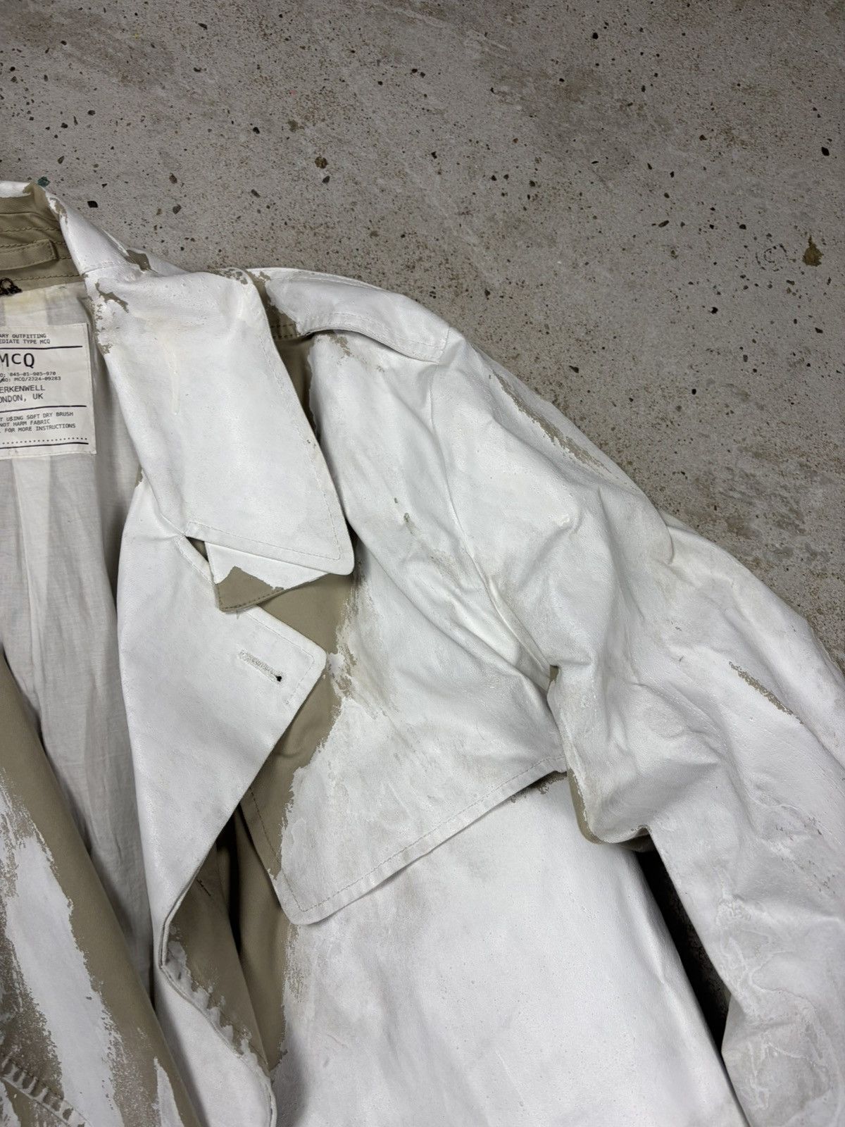 Alexander McQueen Alexander McQueen 2013 Sample Military Cropped Jacket Size US L / EU 52-54 / 3 - 7 Thumbnail