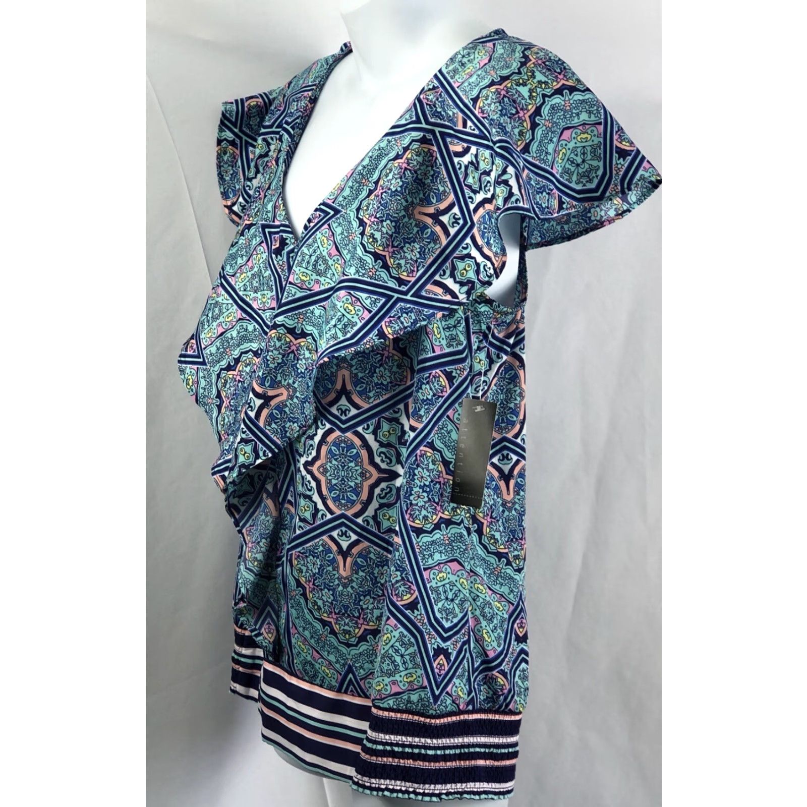AQUA Attention Blouse Shirt M Aqua Geo Silky Flutter Cap Sleeve NWT Boho Psychedelic Ruffles Geometric Bohemian Nightwear? Size M / US 6-8 / IT 42-44 - 2 Thumbnail