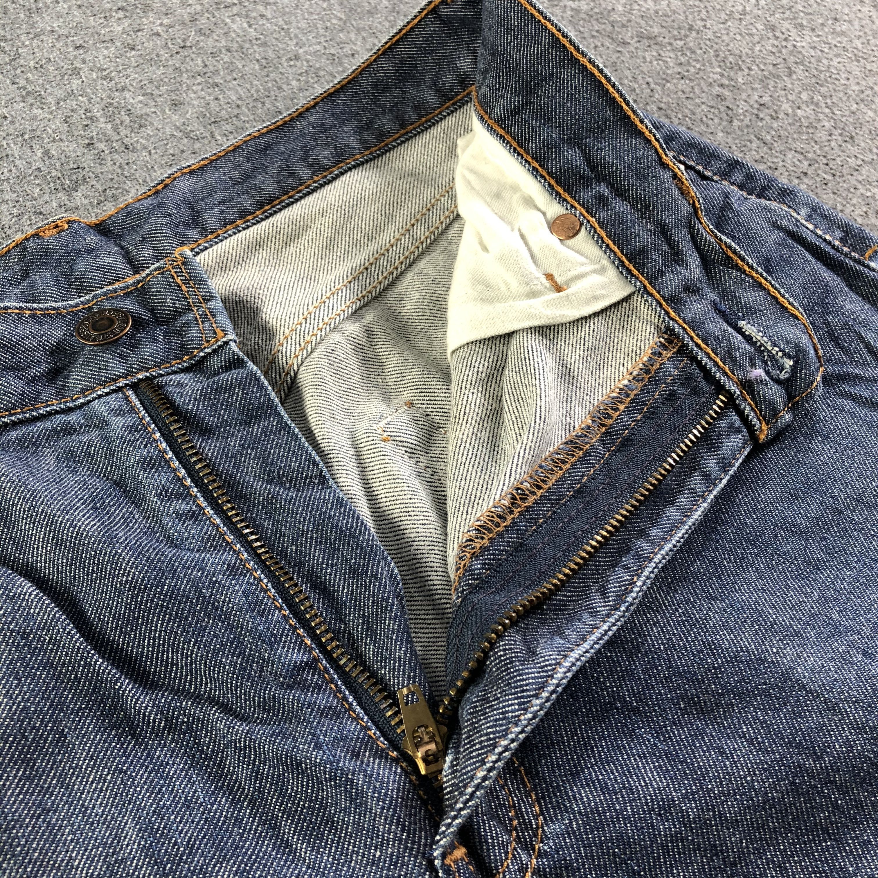 Levi's Vintage Levis 524 Jeans-J4245 Size US 30 / EU 46 - 7 Thumbnail