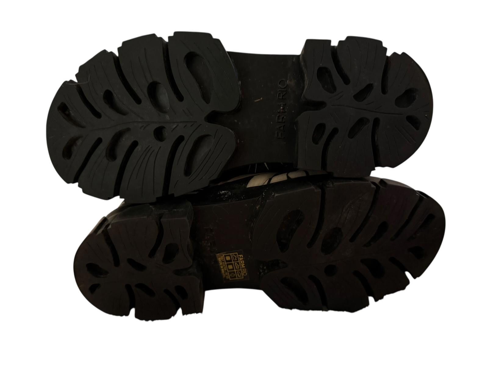 Farm Rio Farm Rio Cerrado Sky Lug Sole Puffer Booties Size US 8 / IT 38 - 5 Thumbnail