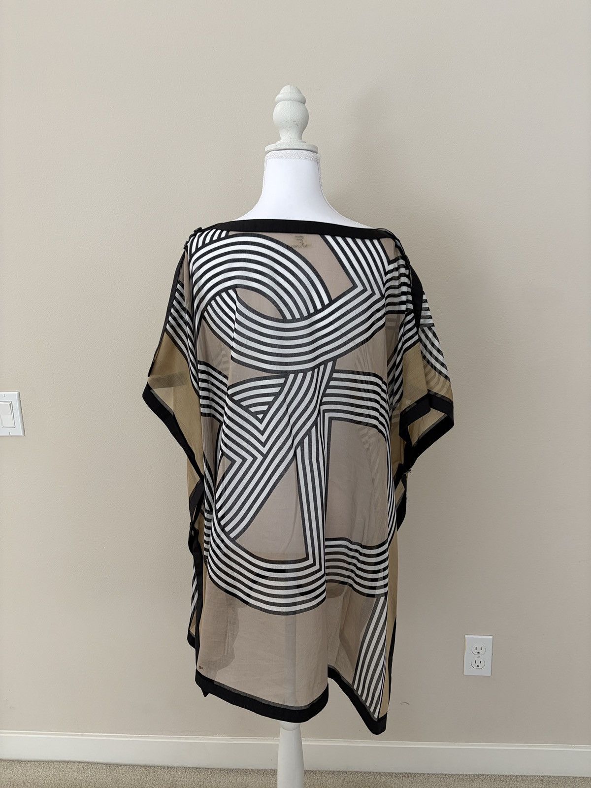 Hermes Hermes sheer cotton pareo beach cover-up Size S / US 4 / IT 40 - 4 Thumbnail