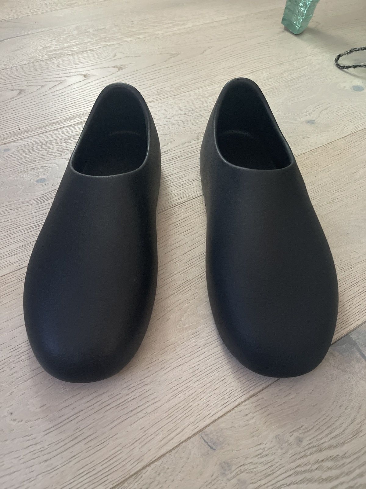 Yeezy SIZE 16 RARE SIZE YEEZY SL01 Size US 15 / EU 48 - 3 Thumbnail