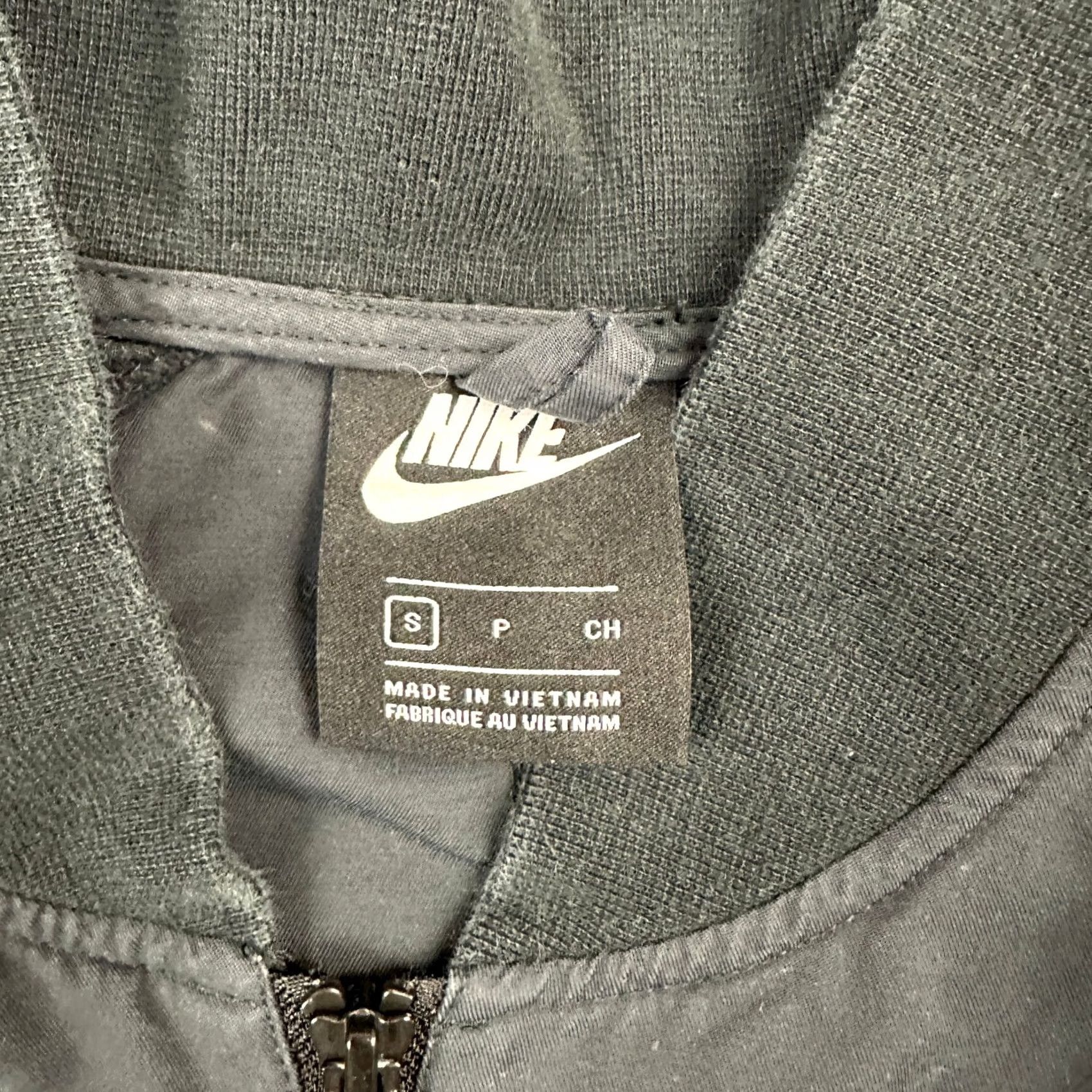 Nike Nike Men Small Black Solid Woven Full Zip Jacket NSW Pockets S Size US S / EU 44-46 / 1 - 4 Thumbnail