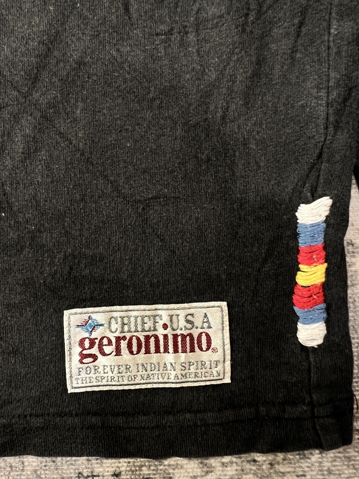 Dulcamara Japan Genorimo Grakey Feathers Tribal Ls Tshirt Size US L / EU 52-54 / 3 - 11 Thumbnail
