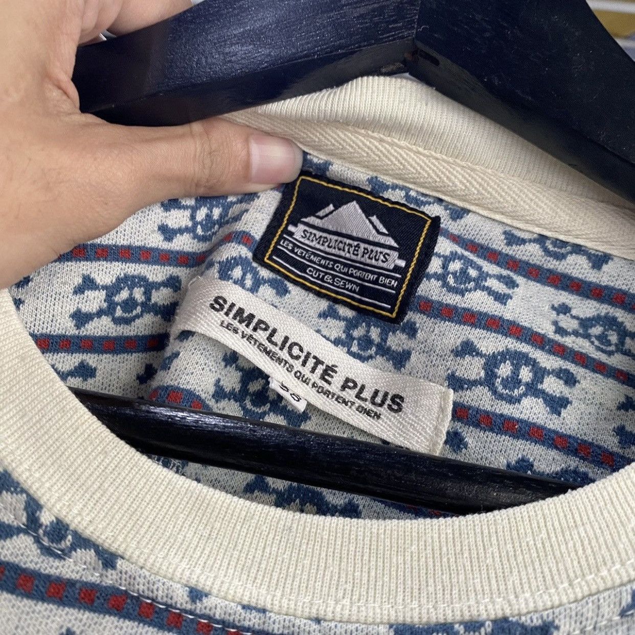 Japanese Brand Vintage Simplicité Plus Japanese Jacquard Pattern Knit Shirt Size US S / EU 44-46 / 1 - 8 Thumbnail