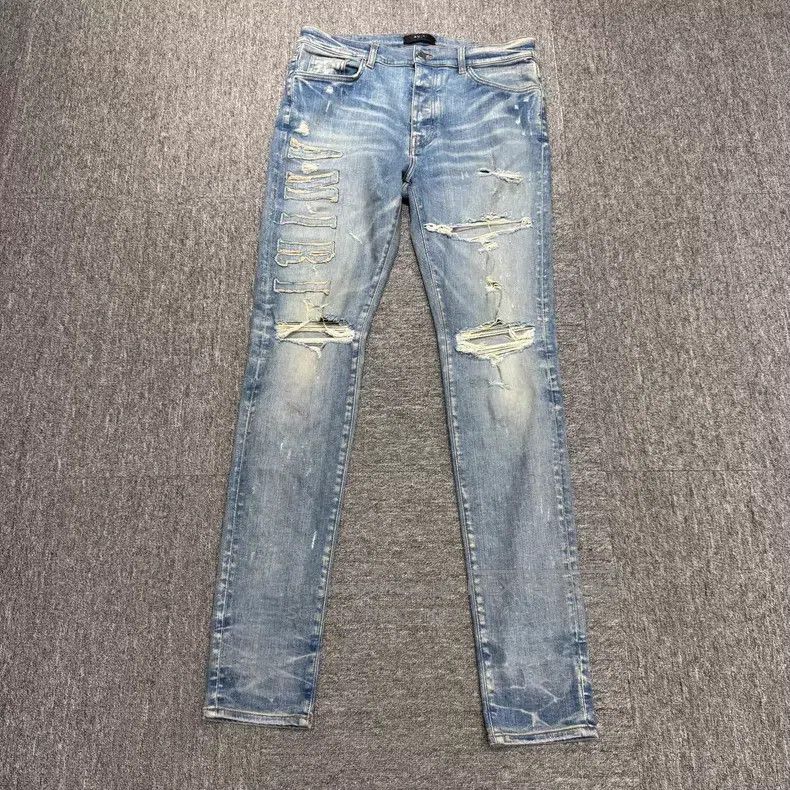 Amiri Amiri Size 36 The embroidered letters ruined the jeans Size US 36 / EU 52 - 1 Thumbnail