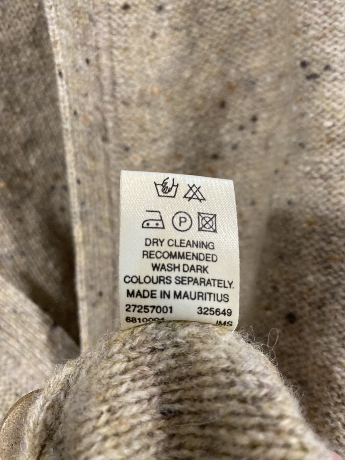 Burton Burtons Vintage Pure New Shetland Wool Oversized Cardigan M Size US M / EU 48-50 / 2 - 7 Thumbnail