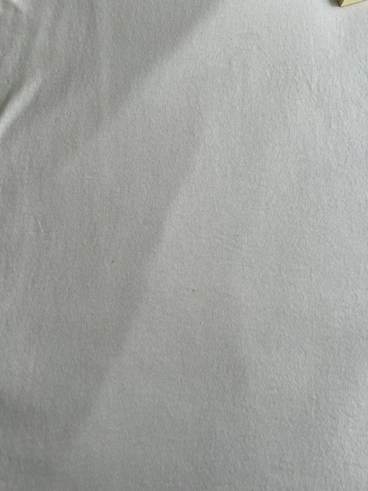 Gucci Gucci Offwhite/Beige Tshirt “Gucci” on Back Size US M / EU 48-50 / 2 - 7 Thumbnail