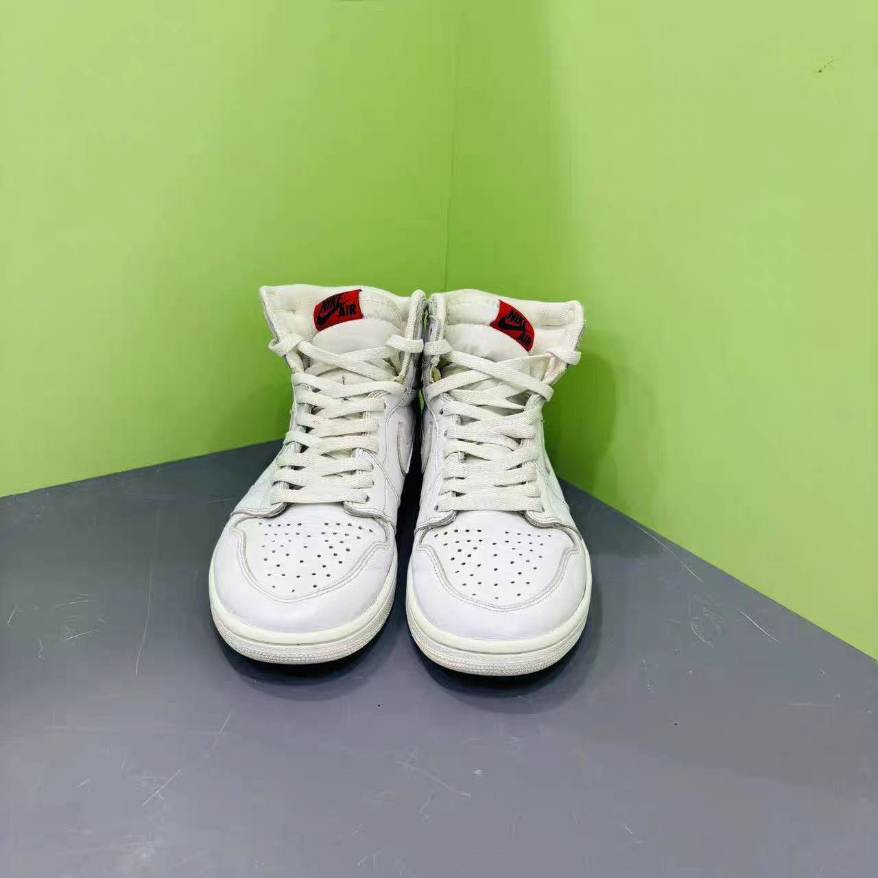 Jordan Brand Air Jordan 1 Retro High Yin Yang White K15 Size US 9.5 / EU 42-43 - 1 Thumbnail