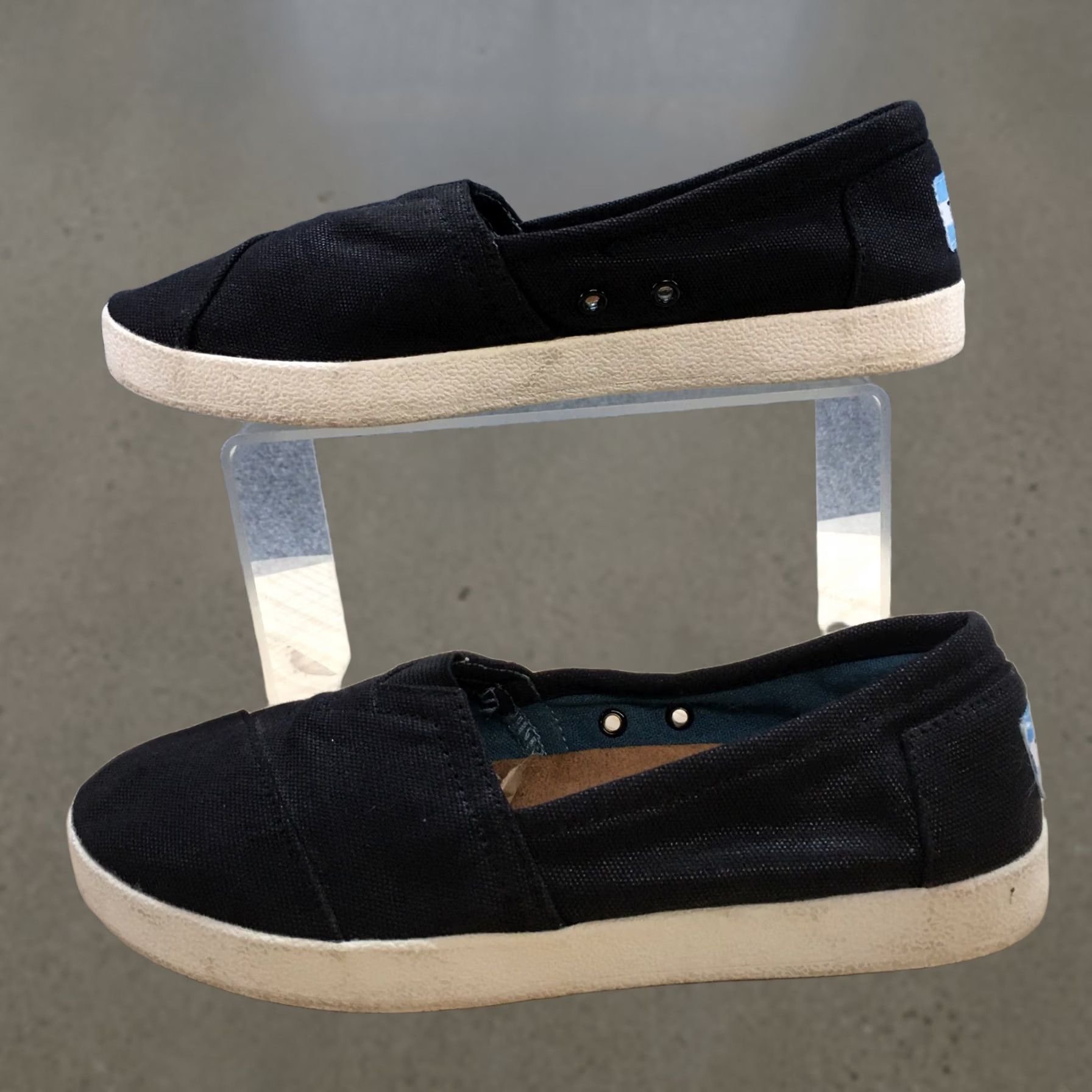 Toms TOMS Loafer Womens 6W Black Alpargata Round Toe Slip On Flats Casual Comfort Size US 6 / IT 36 - 1 Thumbnail