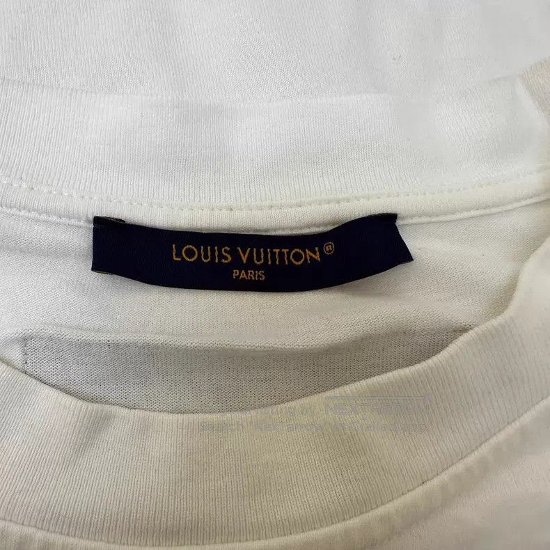 Louis Vuitton Louis Vuitton Logo Short Sleeve Size US M / EU 48-50 / 2 - 7 Thumbnail