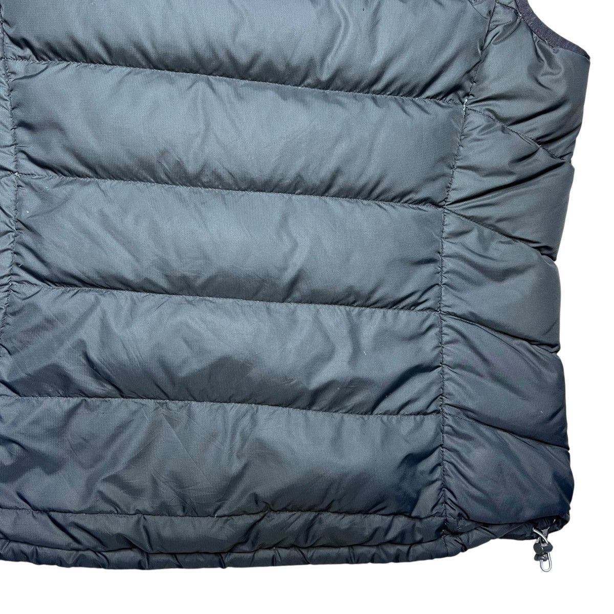 Mountain Hardwear Mountain Hardwear Womens Q Shield 650 Down Zip Up Black Vest Size L / US 10 / IT 46 - 15 Thumbnail