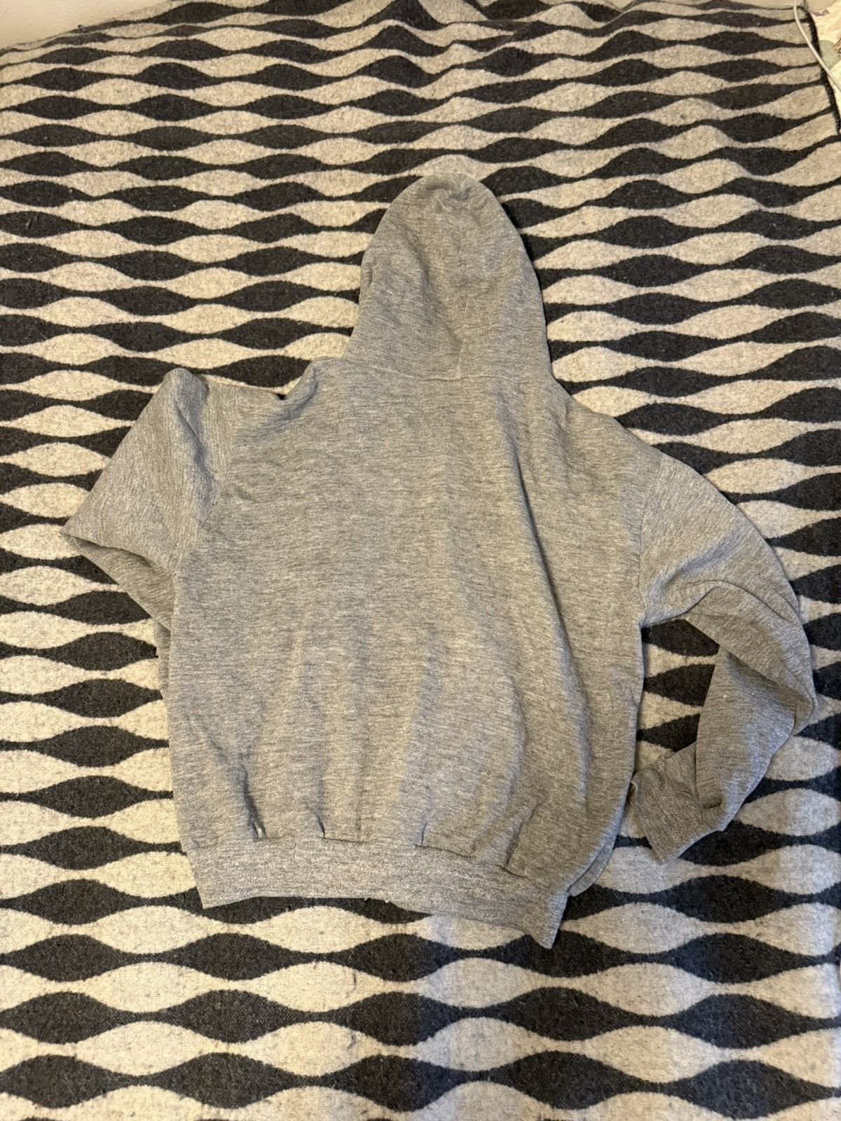 Vintage 80s sportswear grey cropped zip up Size US S / EU 44-46 / 1 - 2 Thumbnail