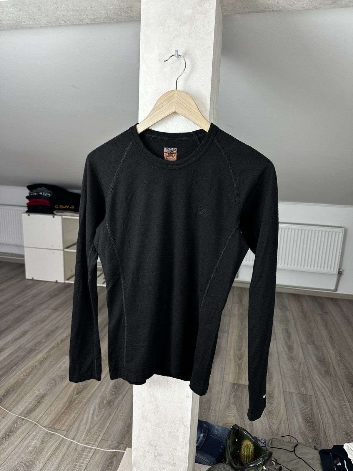 Icebreaker Icebreaker Thermo Long Sleeve Tee Logo Black Size M / US 6-8 / IT 42-44 - 1 Thumbnail