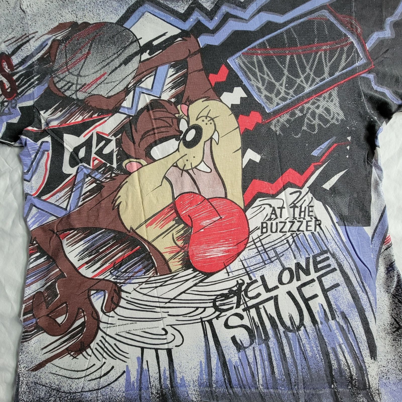 Gildan Taz Looney Tunes Basketball Cyclone Stuff AOP T-Shirt Size US XL / EU 56 / 4 - 9 Thumbnail