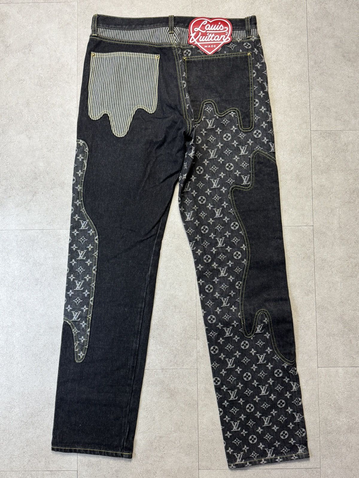 Louis Vuitton × Nigo LV x Nigo Louis Vuitton Made Crazy Monogram Jeans Size US 32 / EU 48 - 2 Thumbnail