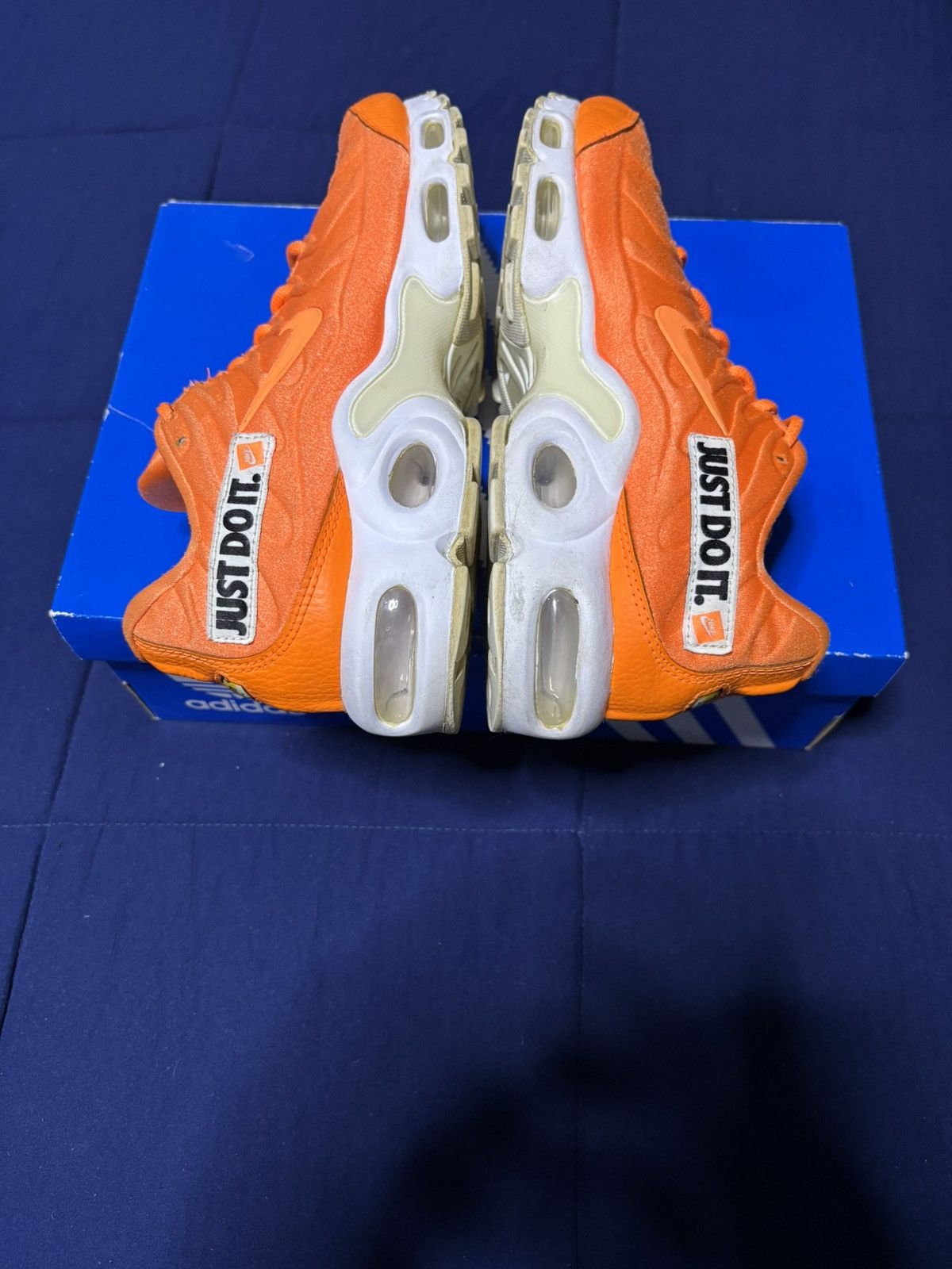 Nike Nike Air Max Plus SE Just Do It 2018 Size 8M/9.5W Size US 8 / EU 41 - 2 Thumbnail