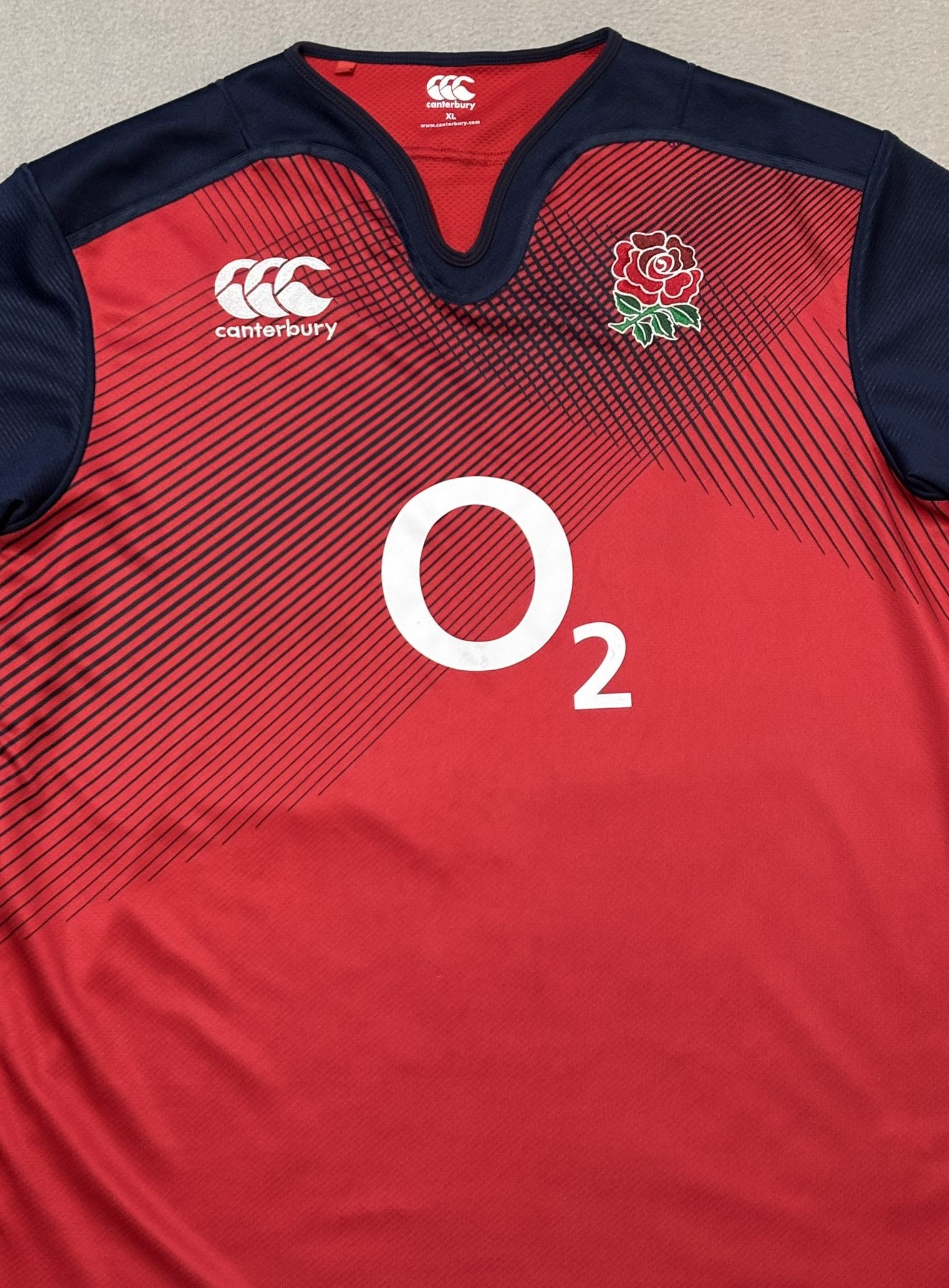 Canterbury of New Zealand England Rugby 2015/2016 Canterbury Jersey Size XL Size US XL / EU 56 / 4 - 6 Thumbnail
