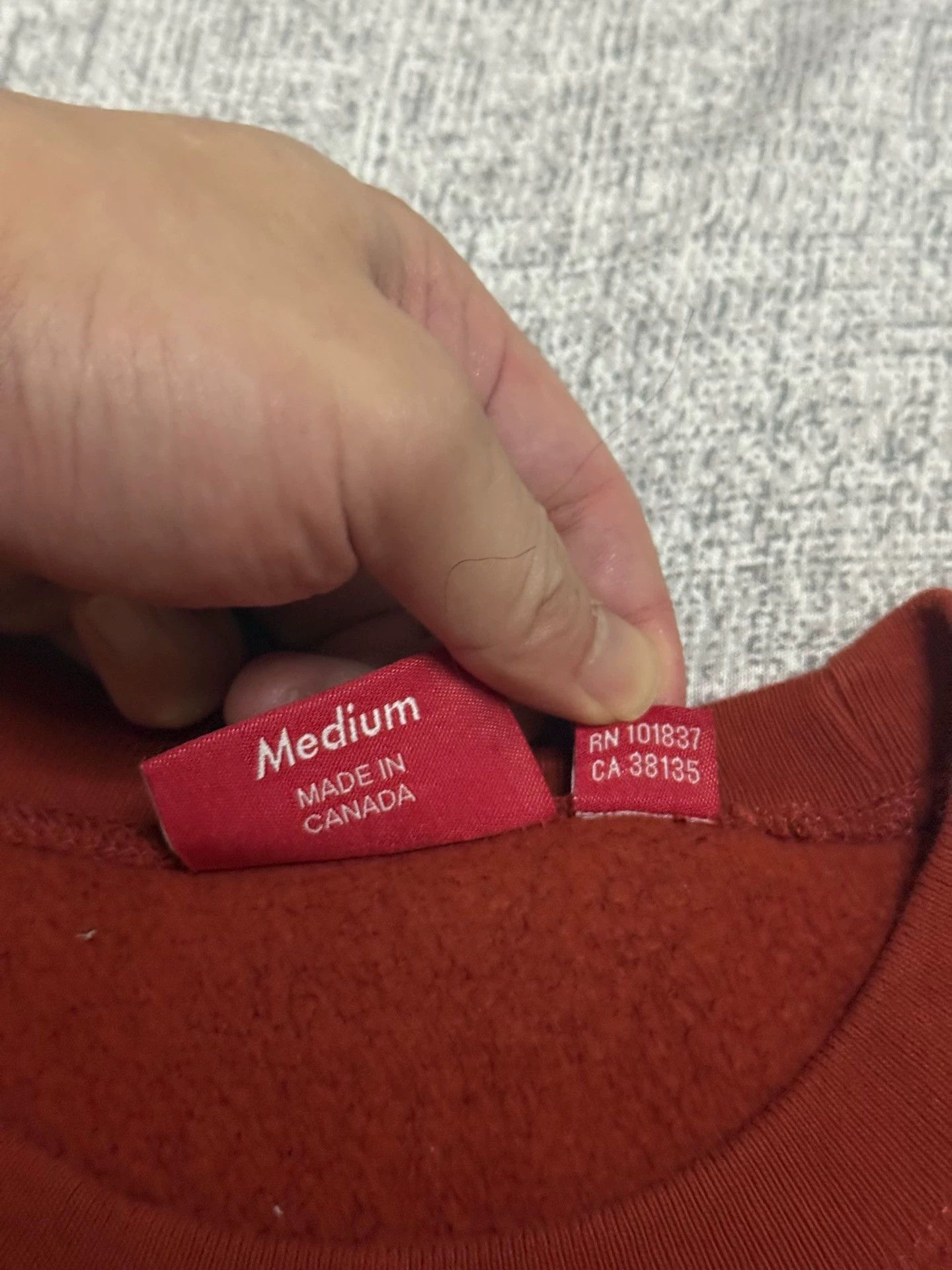 Supreme Supreme FW22 Brick Red Box Logo Crewneck Size M Size US M / EU 48-50 / 2 - 4 Thumbnail