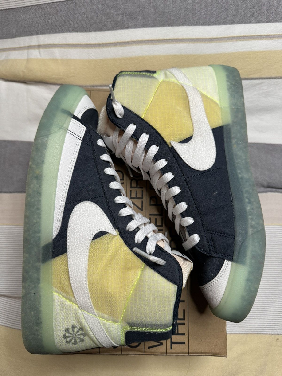 Nike Nike Blazer Mid ‘77 “Move to Zero - Armory Navy” Size US 9 / EU 42 - 3 Thumbnail