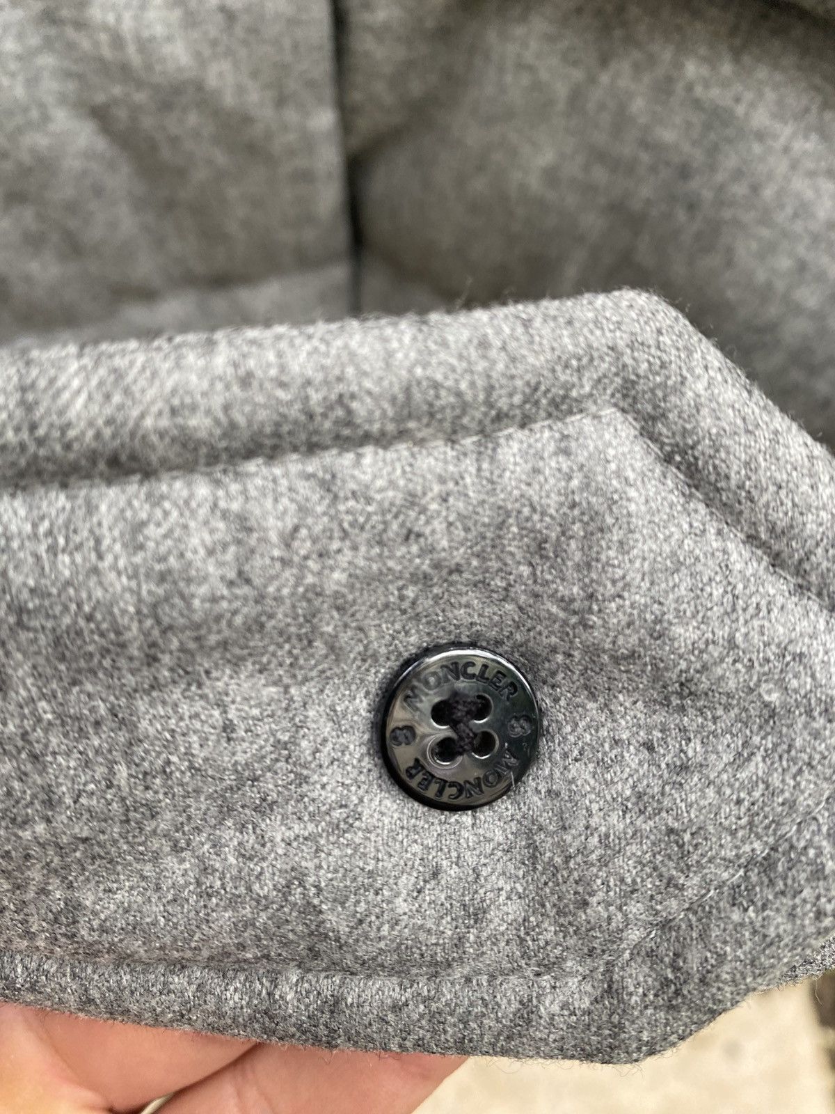 Moncler Moncler Fur Down Patch Jacket Size S / US 4 / IT 40 - 20 Thumbnail