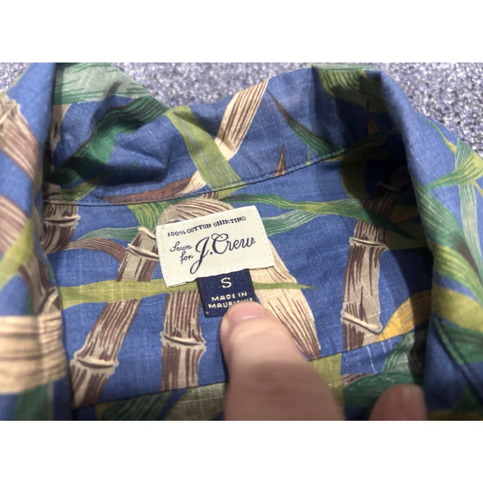 J.Crew J.CREW Floral Leaf Hawaiian Shirt Men S 100% Cotton Short Sleeve Button-Up Button-Down Slim Regular Multicolor Hawaiian Theme - Mens Size US S / EU 44-46 / 1 - 2 Thumbnail