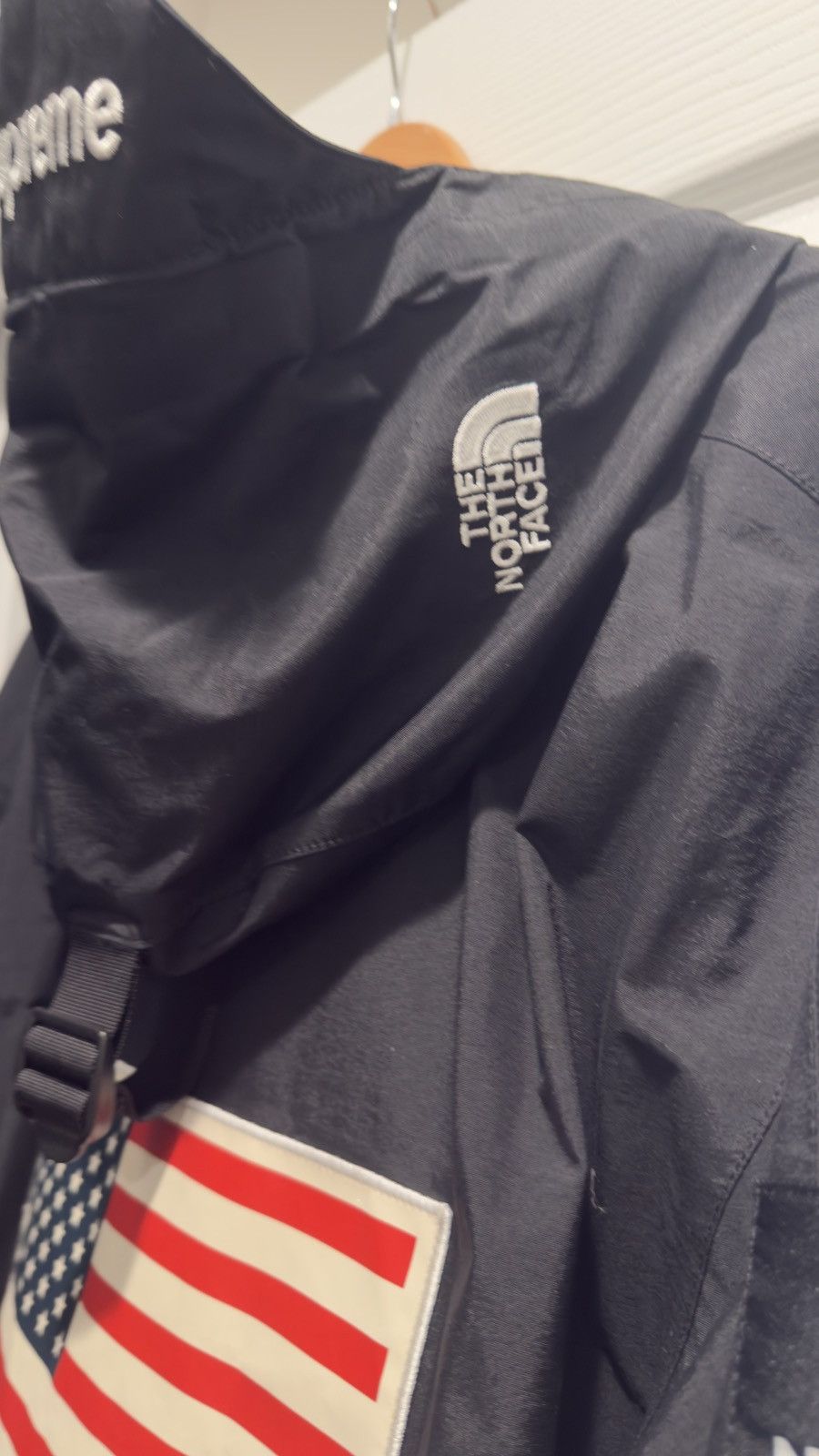 Supreme × The North Face Supreme x The North Face Antarctica Expedition Pullover Size US M / EU 48-50 / 2 - 15 Thumbnail