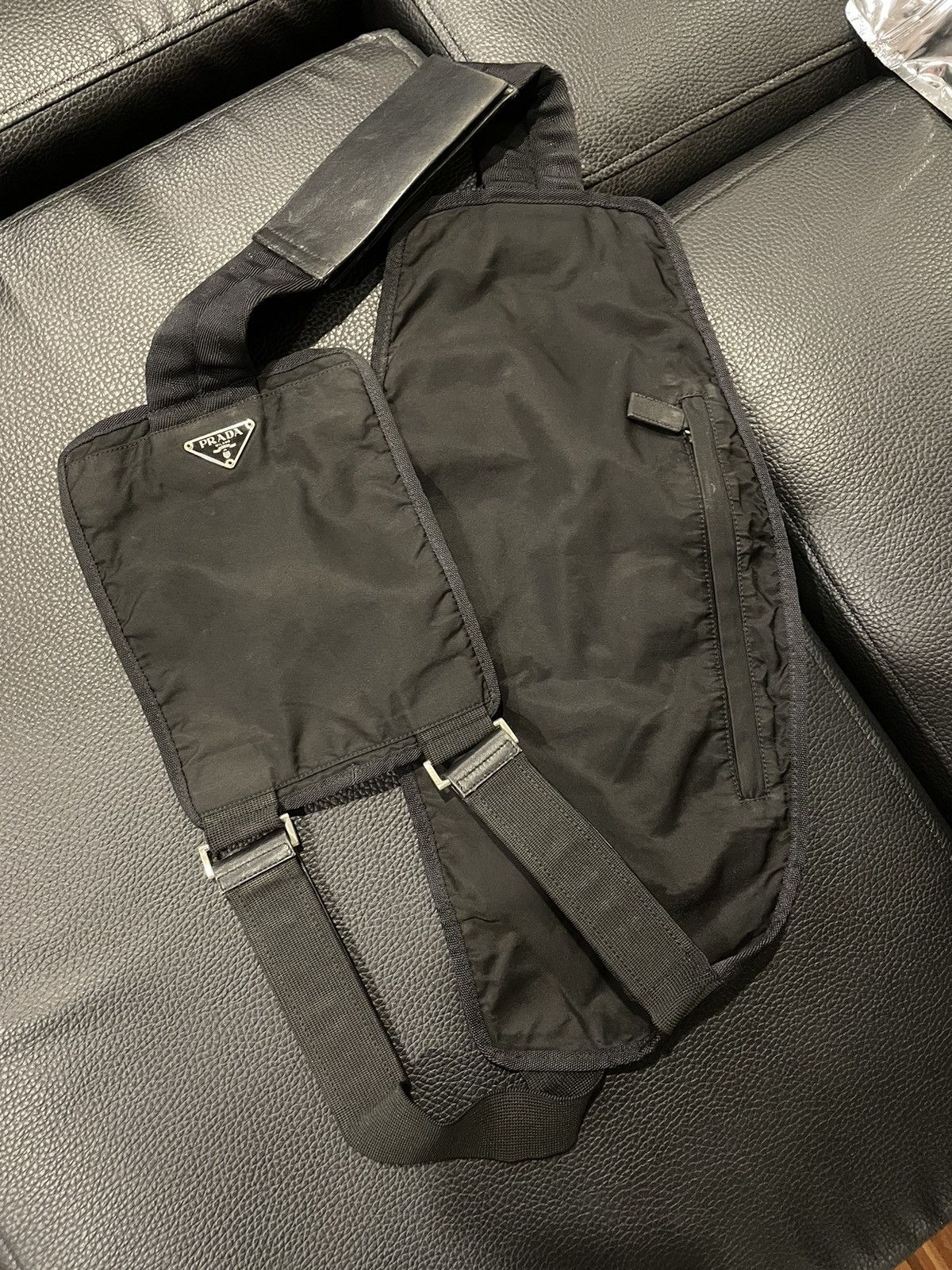 Prada PRADA UTILITY CHEST BAG 1999 Size ONE SIZE - 3 Thumbnail