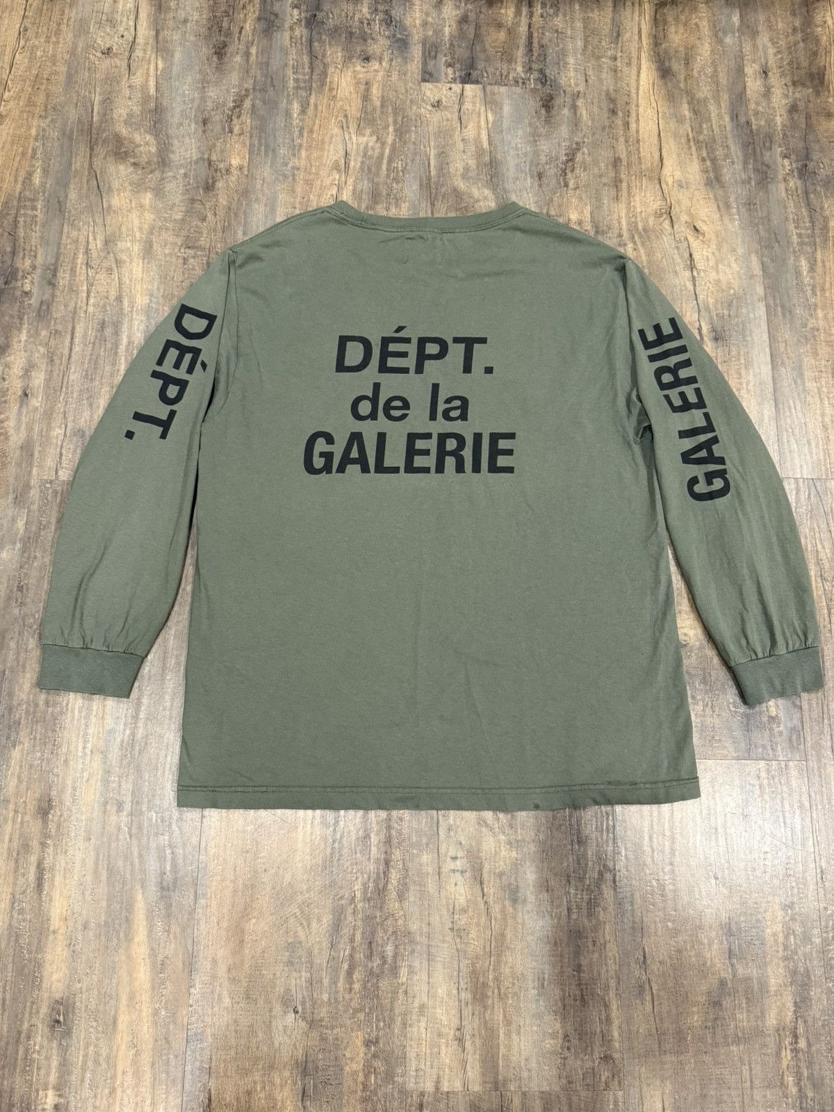 Gallery Dept Olive Green French Collector Souvenir L/S Tee