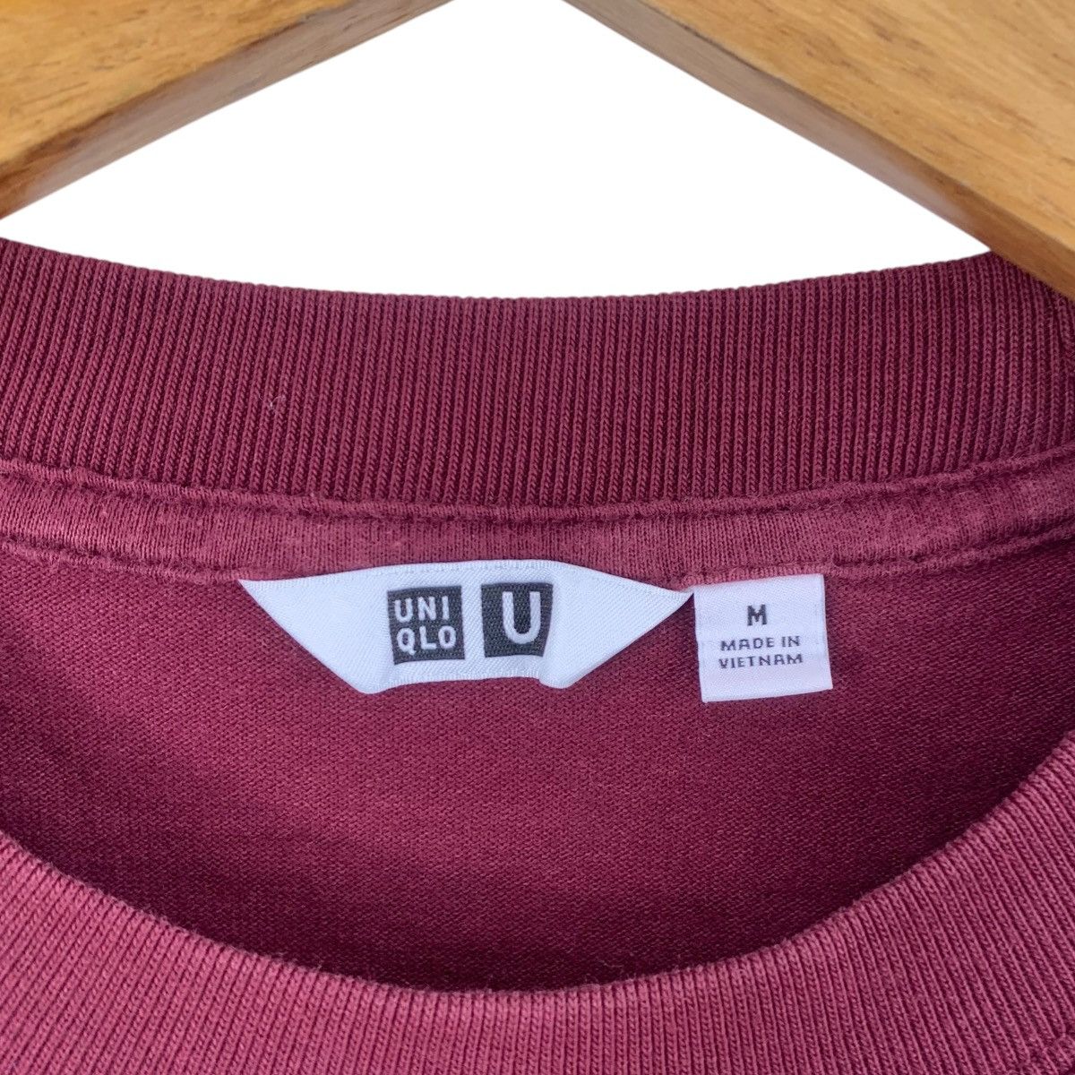 Lemaire × Uniqlo LEMAIRE x UNIQLO COLLECTION Pocket Maroon Plain Tee Shirt Size M / US 6-8 / IT 42-44 - 4 Thumbnail