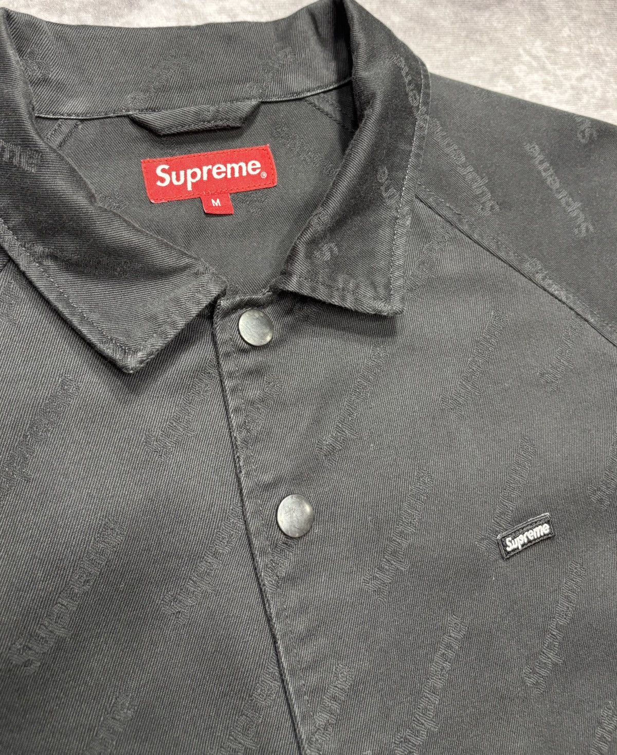 Supreme Supreme Snap Front Jacquard Logos Twill Jacket (FW19) Size US M / EU 48-50 / 2 - 3 Thumbnail