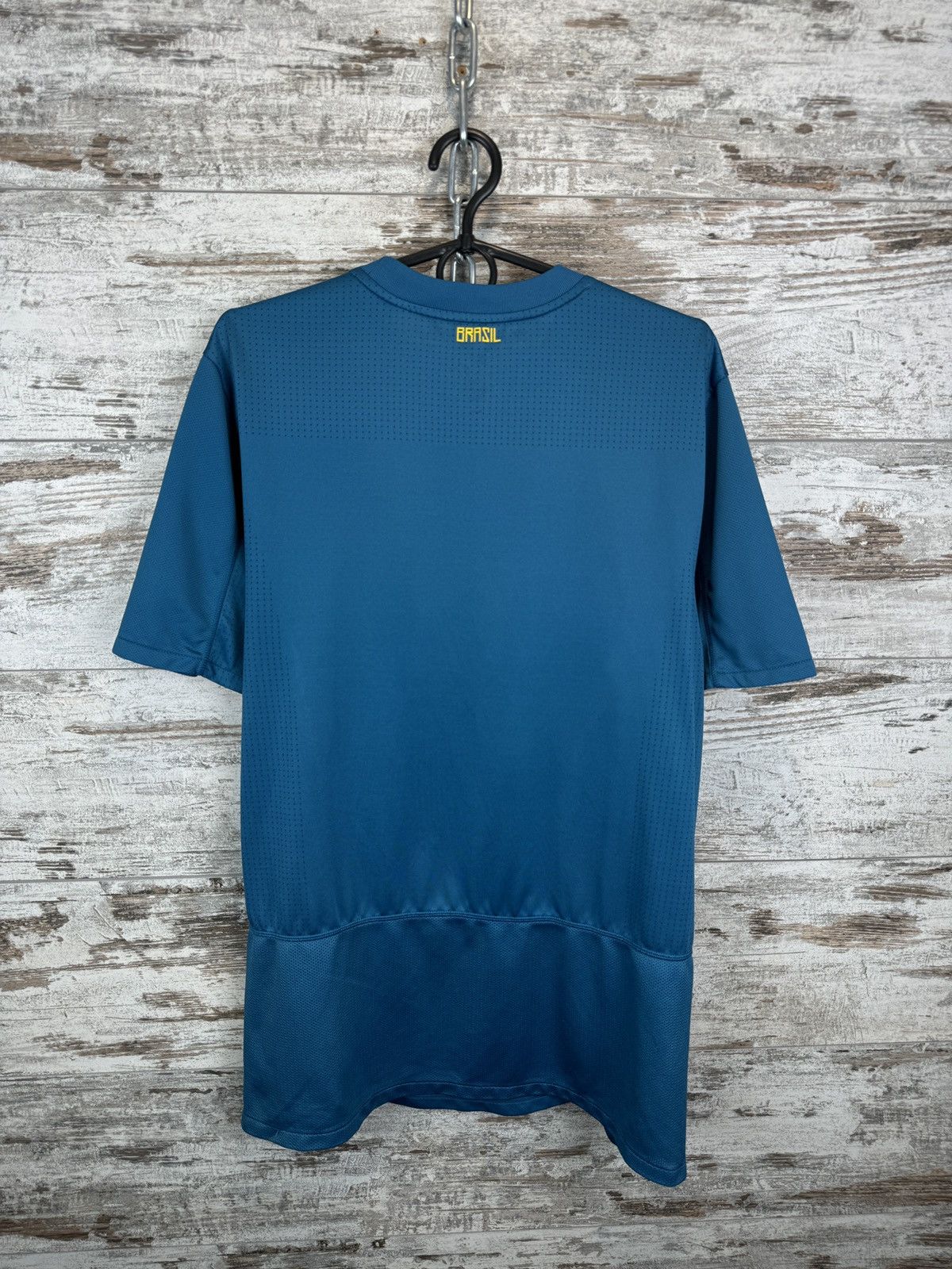 Nike Mens Vintage Nike Brasil CBF T-shirt soccer jersey Size US L / EU 52-54 / 3 - 12 Thumbnail